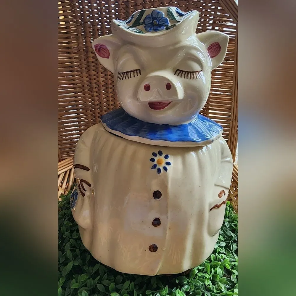 Vintage Shawnee Pottery WINNIE The Pig Cookie Jar, Blue Collar Made In USA